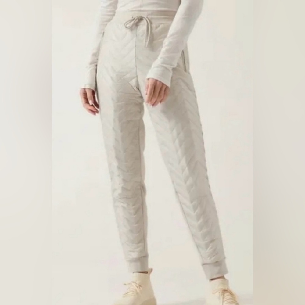 NWT Athleta Après Ski Jogger, Winter White, 12